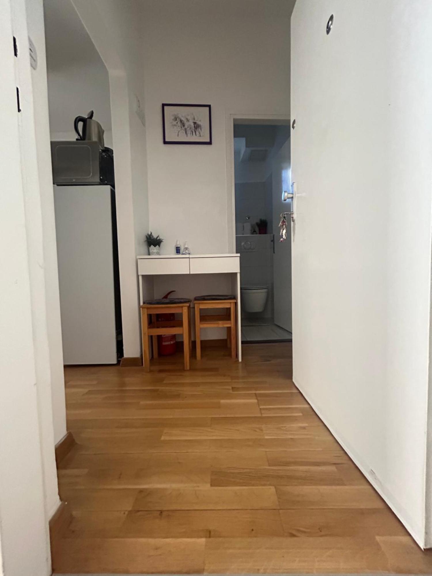 Very Close Studio Apartment Zagreb Bagian luar foto