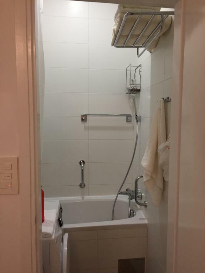 Very Close Studio Apartment Zagreb Bagian luar foto